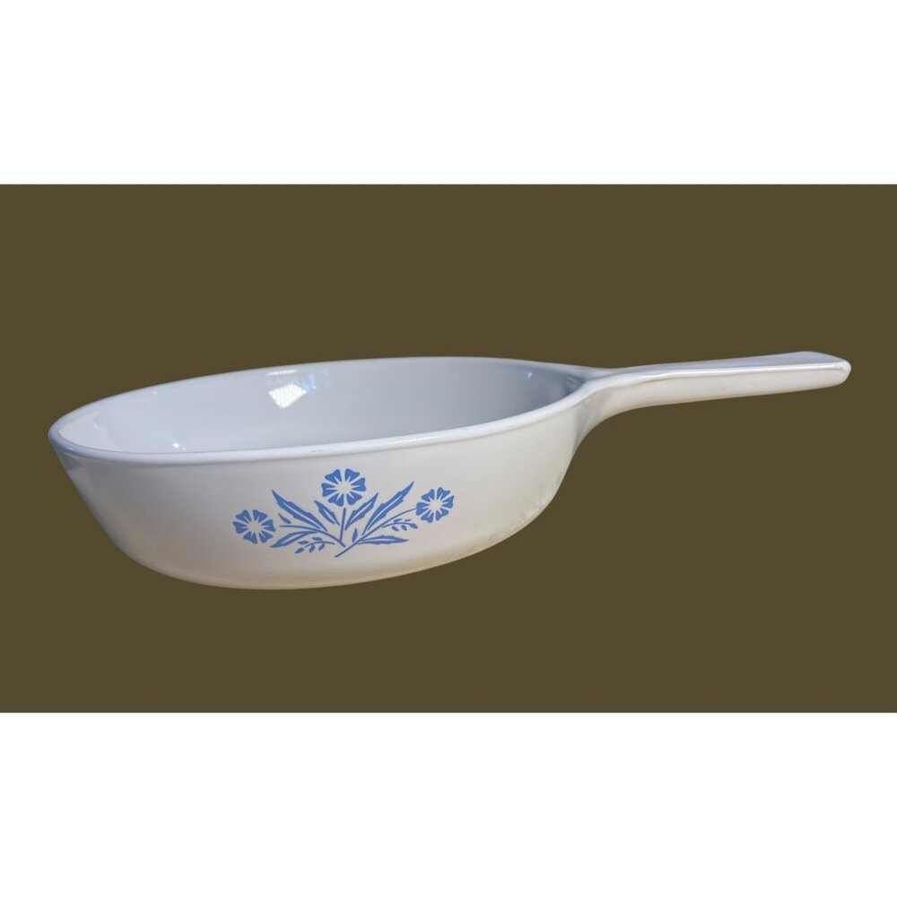 Vintage Corning Ware P-83-B Blue Cornflower 6 1/2 " Skillet